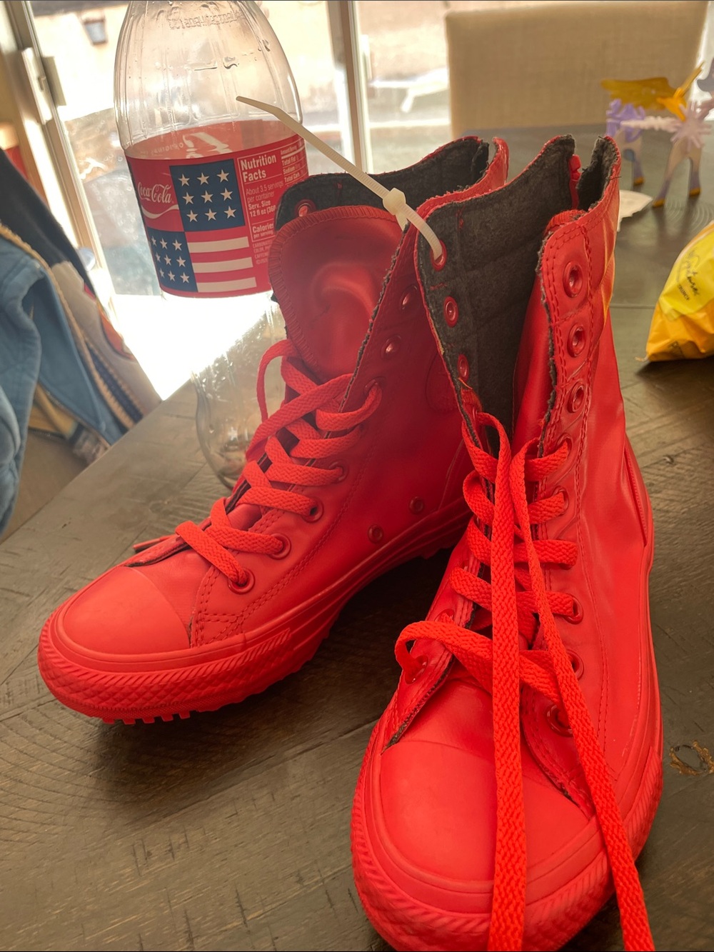 Converse. Flash $36 sat